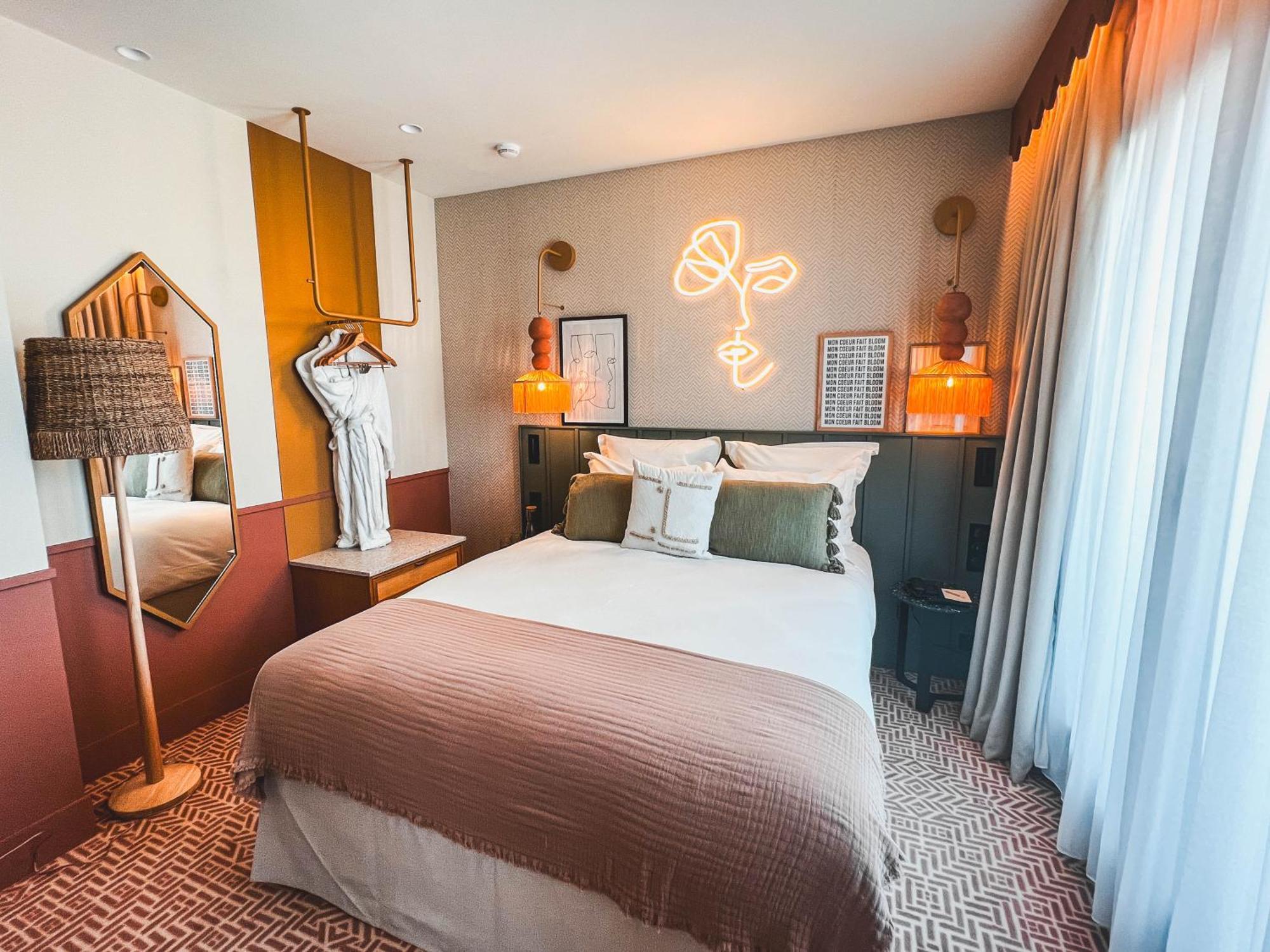 Bloom House Hotel & Spa Paris Bagian luar foto