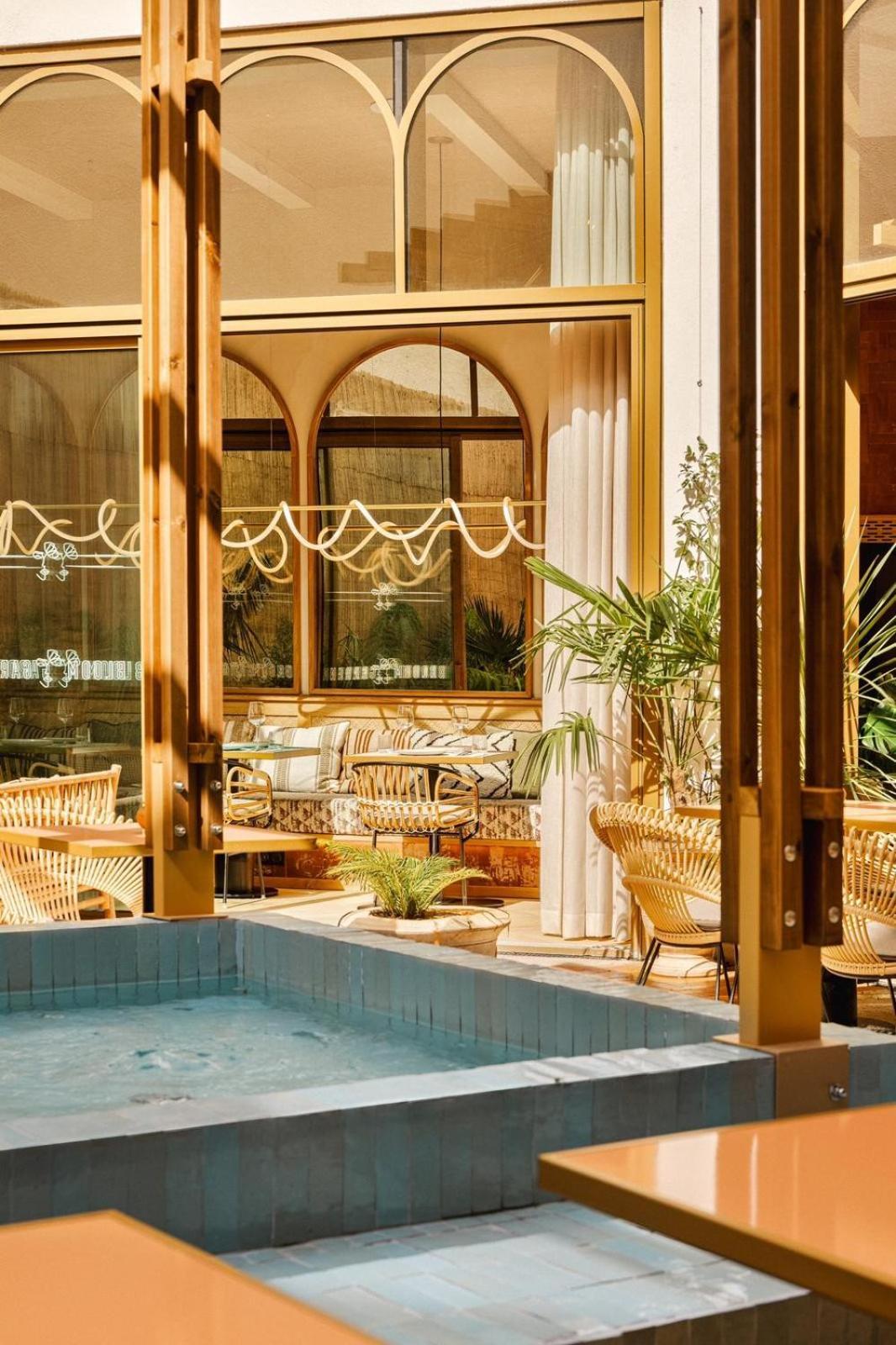 Bloom House Hotel & Spa Paris Bagian luar foto
