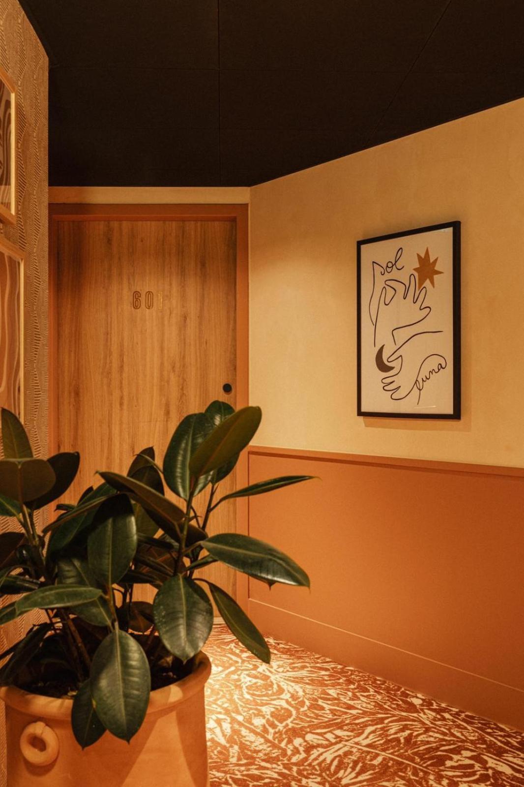 Bloom House Hotel & Spa Paris Bagian luar foto
