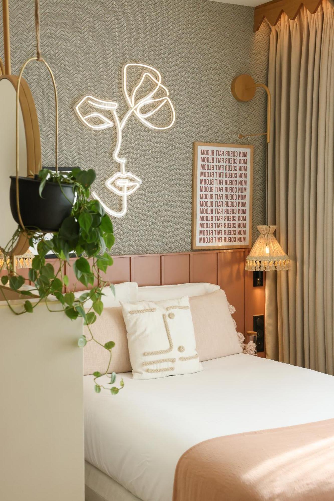 Bloom House Hotel & Spa Paris Bagian luar foto