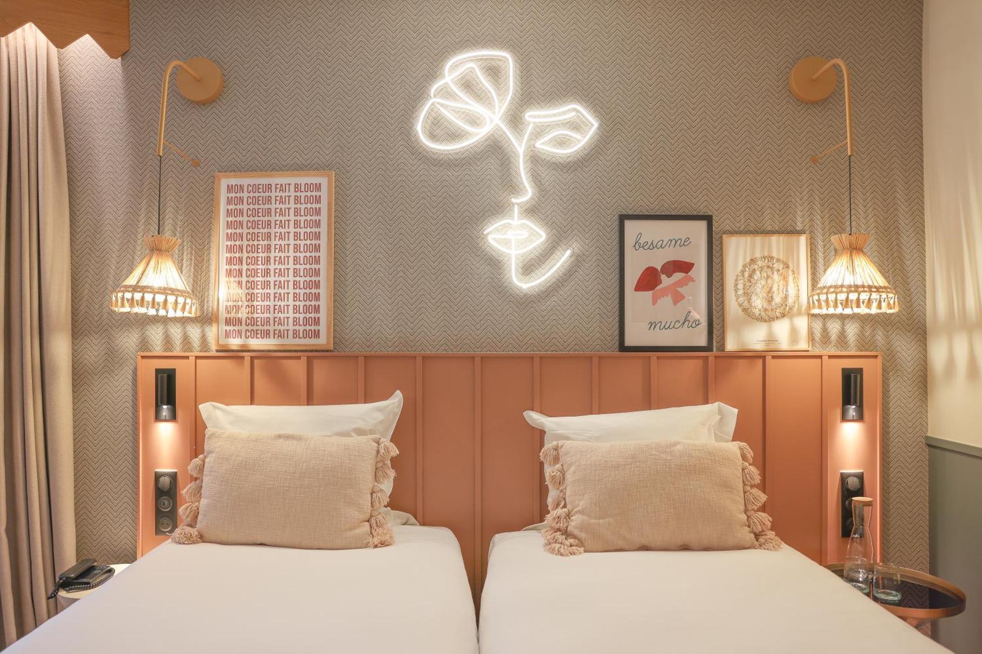 Bloom House Hotel & Spa Paris Bagian luar foto