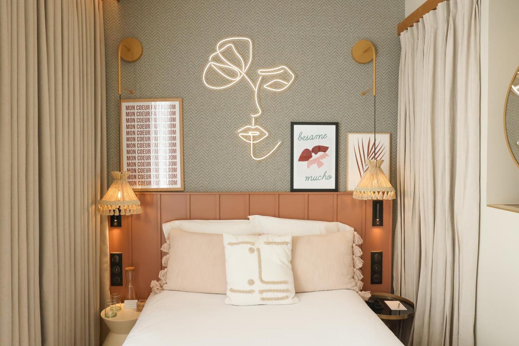 Bloom House Hotel & Spa Paris Bagian luar foto