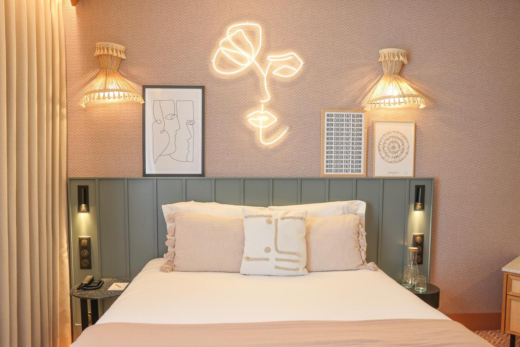 Bloom House Hotel & Spa Paris Bagian luar foto